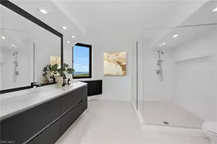 5555 Heron Point Dr, Naples, FL 34108 - Photo 29