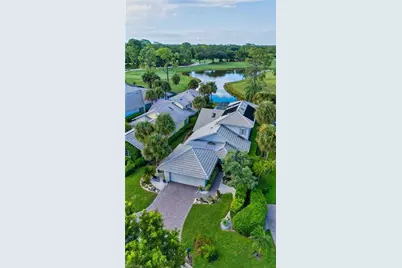 224 Edgemere Way S, Naples, FL 34105 - Photo 1