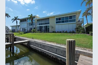 2082 Gulf Shore Blvd N #111, Naples, FL 34102 - Photo 3