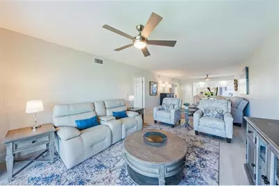 2324 Hidden Lake Dr #609, Naples, FL 34112 - Photo 9