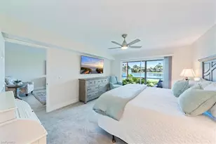 2324 Hidden Lake Dr, Naples, FL 34112 - Photo 17