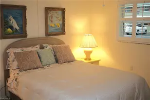 200 Valley Stream Dr, Naples, FL 34113 - Photo 11