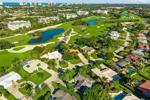 77 Cypress Point Dr, Naples, FL 34105 - Photo 13