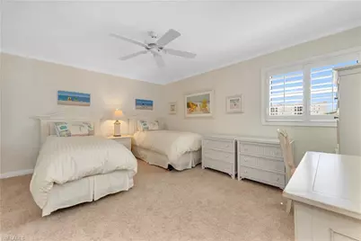 1919 Gulf Shore Blvd N #601, Naples, FL 34102 - Photo 9
