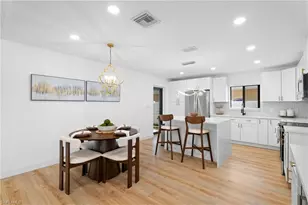 731 102nd Ave N, Naples, FL 34108 - Photo 5