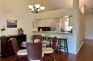 321 Robin Hood Cir, Naples, FL 34104 - Photo 7