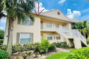 321 Robin Hood Cir, Naples, FL 34104 - Photo 3