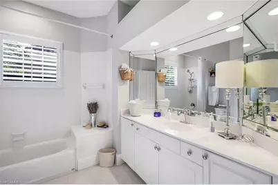 915 Fountain Run, Naples, FL 34119 - Photo 17