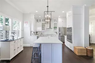 915 Fountain Run, Naples, FL 34119 - Photo 9