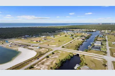 3810 NW 42nd Pl, Cape Coral, FL 33993 - Photo 9