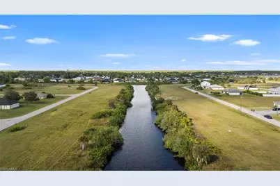 4022 NW 37th Ave, Cape Coral, FL 33993 - Photo 3
