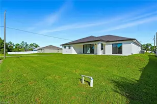 2619 27th St SW, Lehigh Acres, FL 33976 - Photo 45