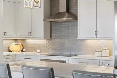 1035 3rd Ave S #401, Naples, FL 34102 - Photo 9