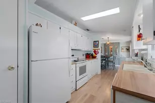 10 Lake Diane Dr, Naples, FL 34114 - Photo 5