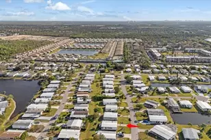 10 Lake Diane Dr, Naples, FL 34114 - Photo 23