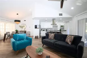 772 Reef Point Cir, Naples, FL 34108 - Photo 9