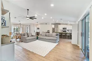 640 13th St NW, Naples, FL 34120 - Photo 7