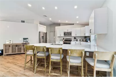 640 13th St NW, Naples, FL 34120 - Photo 11