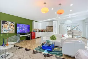 10242 Vanderbilt Dr, Naples, FL 34108 - Photo 21