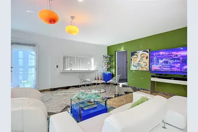 10242 Vanderbilt Dr, Naples, FL 34108 - Photo 19