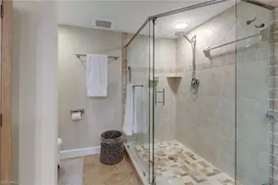 25 Bluebill Ave, Naples, FL 34108 - Photo 23