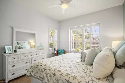 8625 Gleneagle Way, Naples, FL 34120 - Photo 17