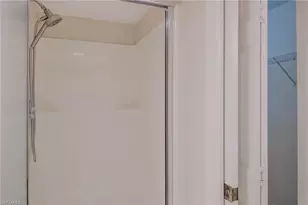 20131 Ian Ct, Estero, FL 33928 - Photo 19