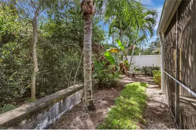 15079 Sterling Oaks Dr, Naples, FL 34110 - Photo 29