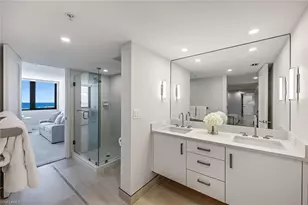 5601 Turtle Bay Dr, Naples, FL 34108 - Photo 21