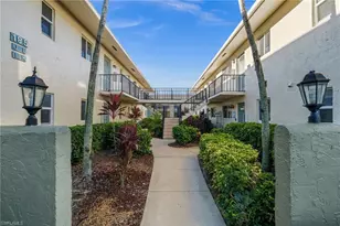 185 Palm Dr, Naples, FL 34112 - Photo 25