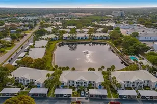 870 Gulf Pavilion Dr, Naples, FL 34108 - Photo 17