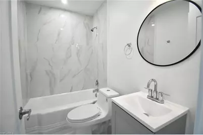 2116 Pineview Rd, Fort Myers, FL 33901 - Photo 15