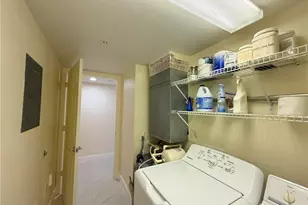 8274 Key Royal Cir, Naples, FL 34119 - Photo 19