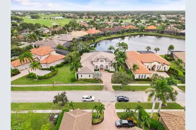 8996 Crooked Stick Ct, Naples, FL 34113 - Photo 43