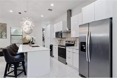 2960 6th Ave NE, Naples, FL 34120 - Photo 5