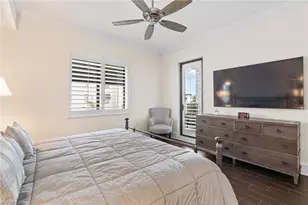 1030 3rd Ave S, Naples, FL 34102 - Photo 15