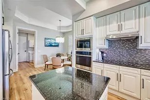 588 Avellino Isles Cir, Naples, FL 34119 - Photo 27