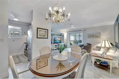 766 Central Ave #303, Naples, FL 34102 - Photo 9