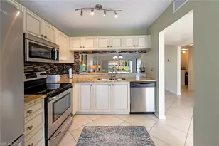 5980 Amherst Dr, Naples, FL 34112 - Photo 13