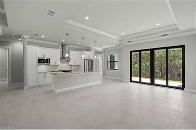 70 33rd Ave NW, Naples, FL 34120 - Photo 9