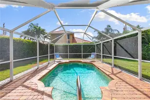 38 7th St, Bonita Springs, FL 34134 - Photo 23