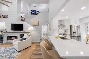 629 Serendipity Dr, Naples, FL 34108 - Photo 5