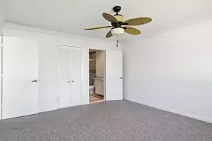 4130 Looking Glass Ln, Naples, FL 34112 - Photo 21