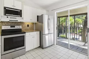 4130 Looking Glass Ln, Naples, FL 34112 - Photo 7