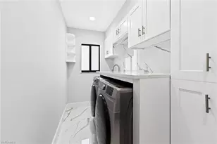 1890 Oakes Blvd, Naples, FL 34119 - Photo 19