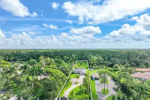 1890 Oakes Blvd, Naples, FL 34119 - Photo 43