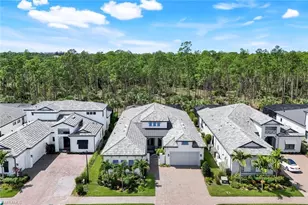 16221 Verilyn Cir, Naples, FL 34110 - Photo 3