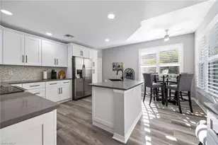 4650 Yacht Harbor Dr, Naples, FL 34112 - Photo 7