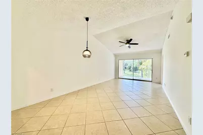 709 Landover Cir #202, Naples, FL 34104 - Photo 7