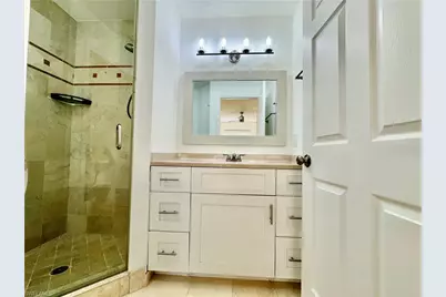 709 Landover Cir #202, Naples, FL 34104 - Photo 15